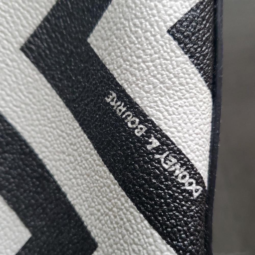 Dooney & Bourke Black and White Chevron Crossbody Bag - Picture 11 of 16